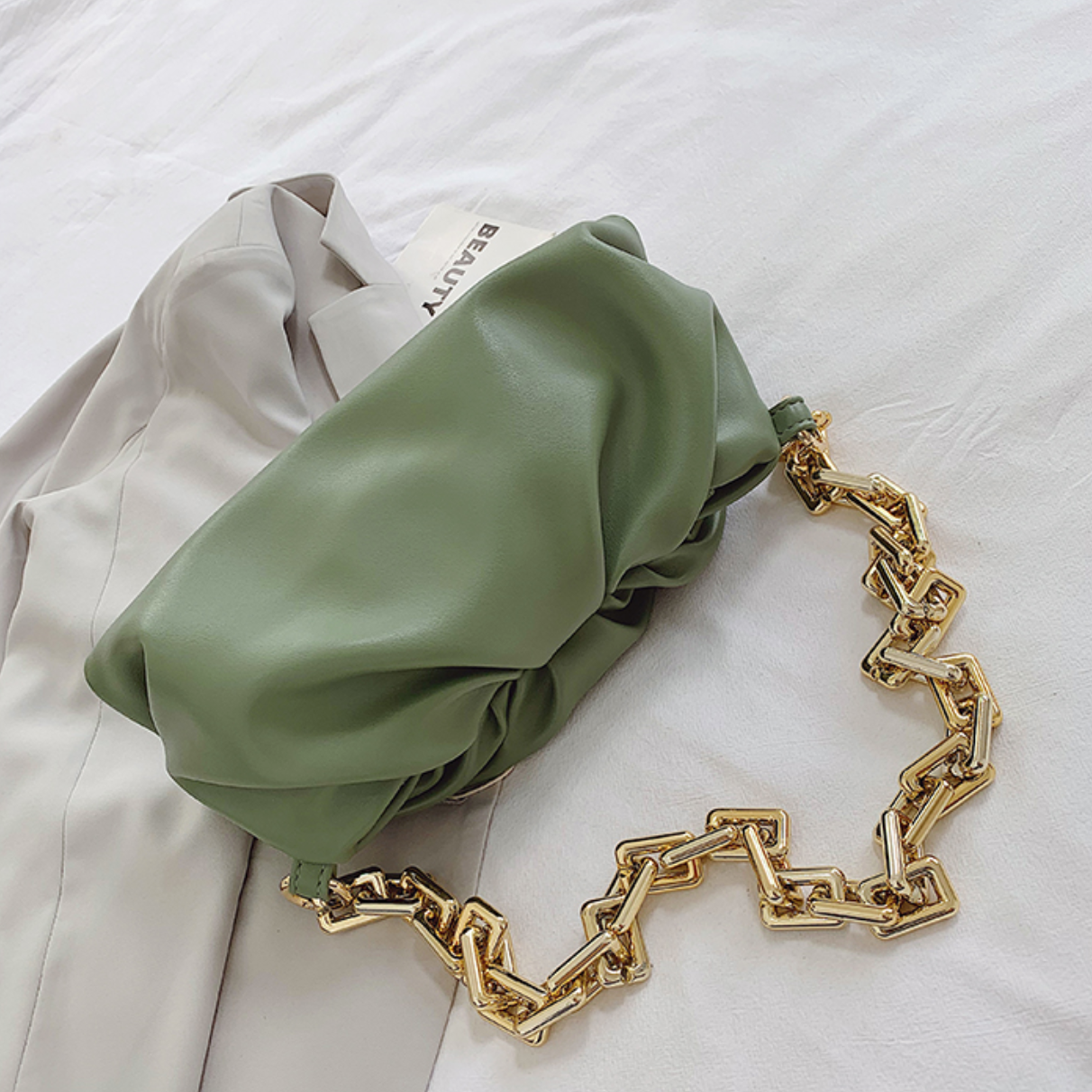 Rose Chunky Chain Bag